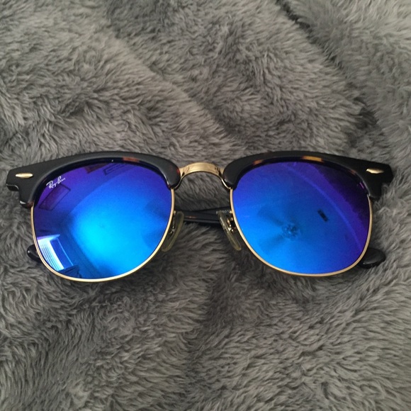 ray ban clubmaster blue mirror lens